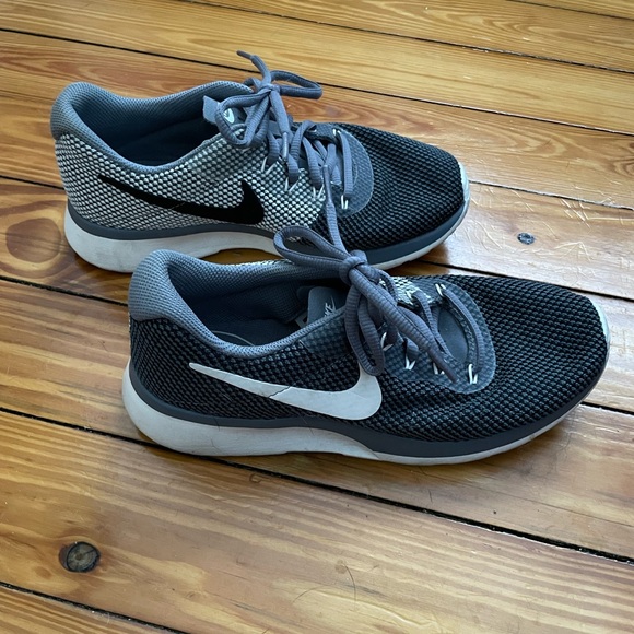 Nike Sneakers Womens Tanjun Racer Grey - Picture 5 of 6